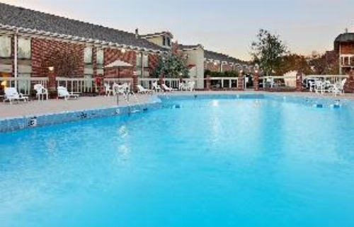 Holiday Inn Express Hotel And Suites Corinth image 19