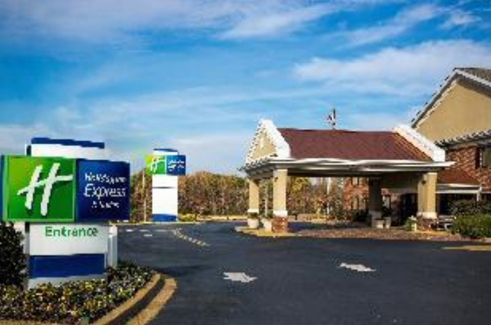 Holiday Inn Express Hotel And Suites Corinth
